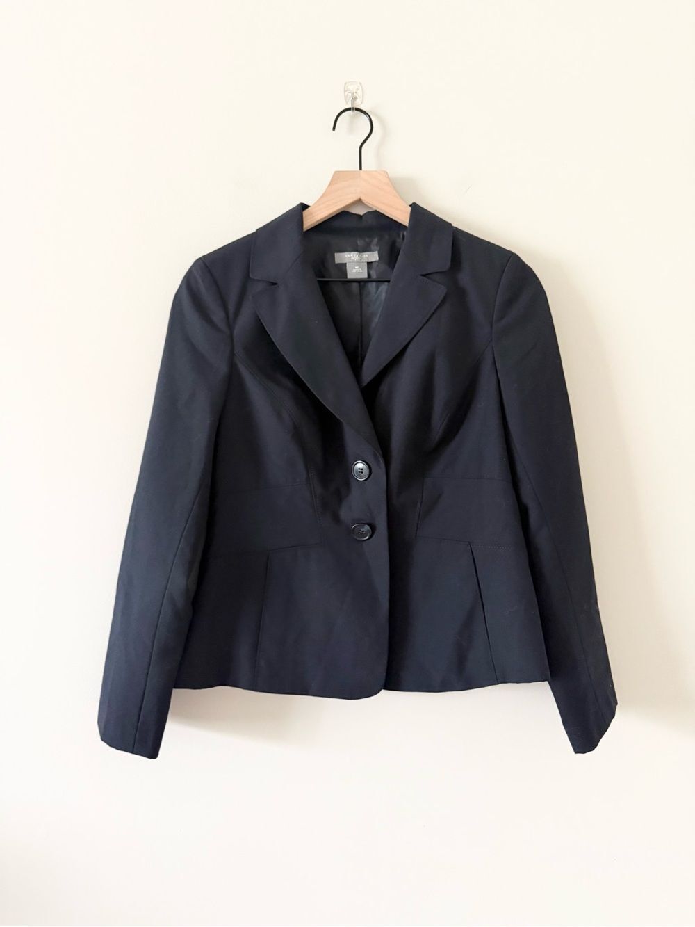 Ann Taylor Dark Navy Two-Button Wool Blend Peplum Fitted Blazer Size 6P